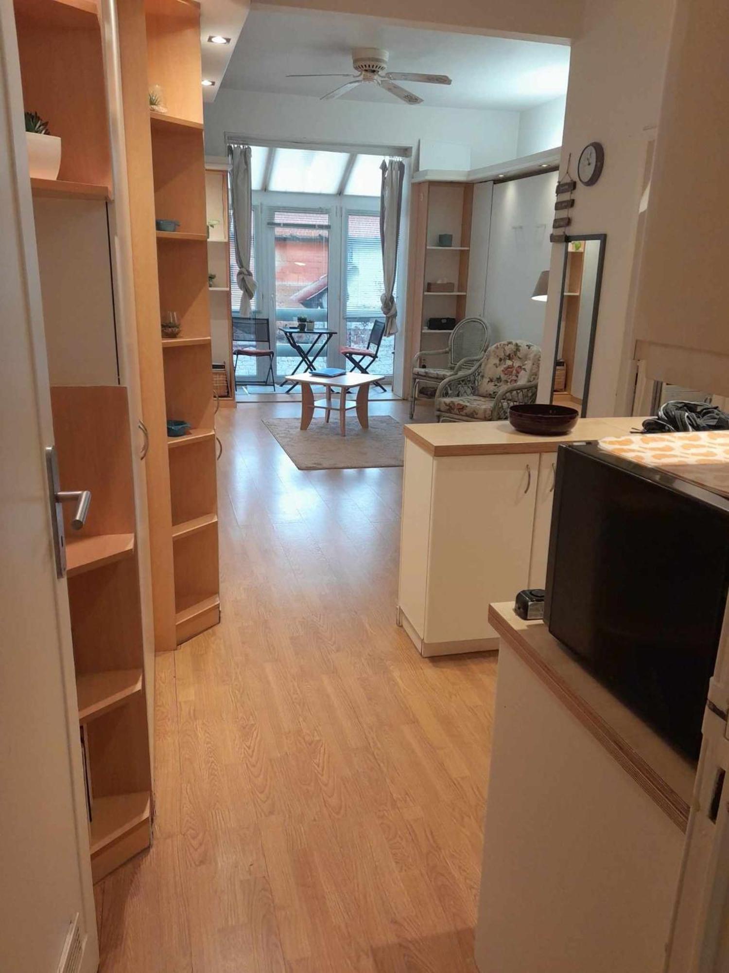 Studio Spacieux 50 M2 Pour 2+2 Tout Confort 克诺克－海斯特 外观 照片